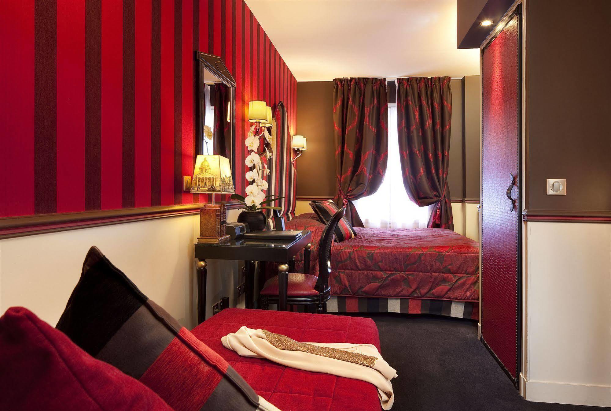 Hotel Riviera Elysees Paříž Exteriér fotografie